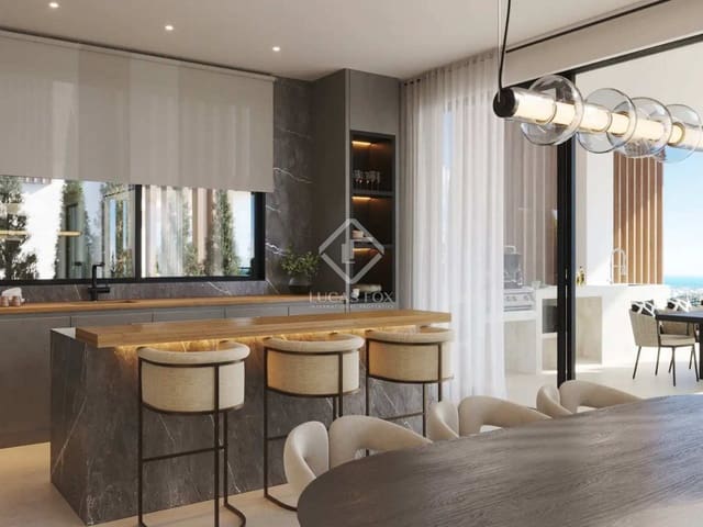 3 slaapkamer Villa te koop in Estepona met zwembad - € 2.750.000 (Ref: 8211904)