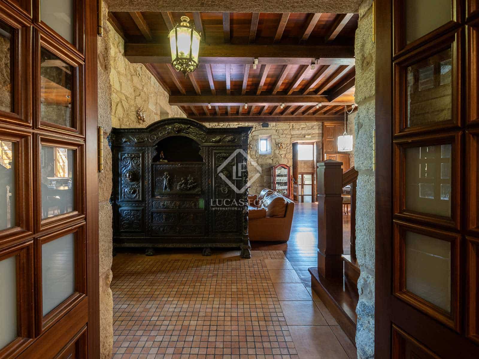 6 soveværelse Villa til salg i Pontevedra by med swimmingpool garage - € 1.250.000 (Ref: 8212578)