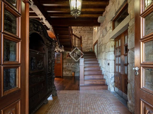 6 soveværelse Villa til salg i Pontevedra by med swimmingpool garage - € 1.250.000 (Ref: 8212578)