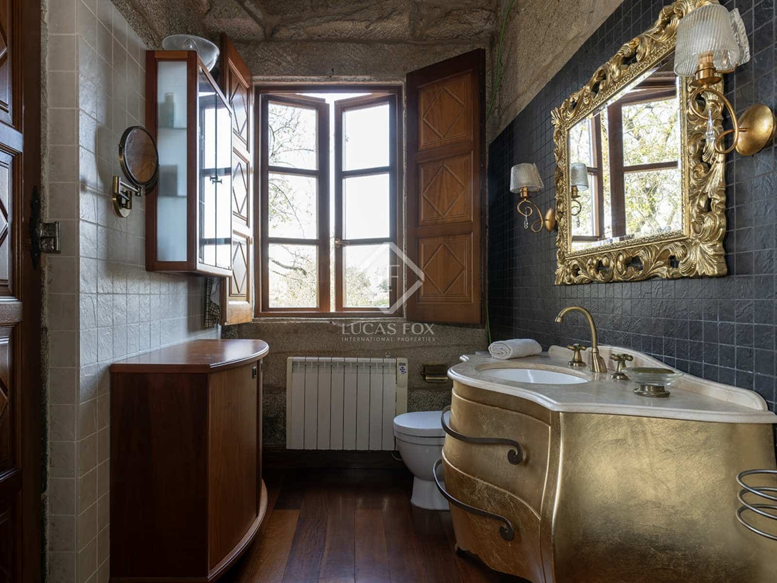 6 soveværelse Villa til salg i Pontevedra by med swimmingpool garage - € 1.250.000 (Ref: 8212578)