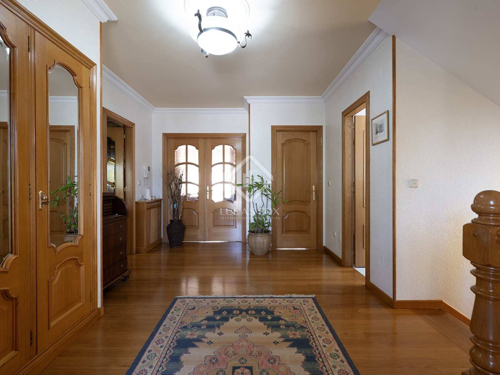 5 soveværelse Villa til salg i Vilagarcia de Arousa med swimmingpool garage - € 880.000 (Ref: 8214711)