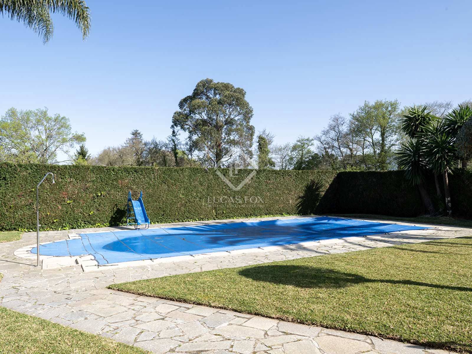 5 soveværelse Villa til salg i Vilagarcia de Arousa med swimmingpool garage - € 880.000 (Ref: 8214711)