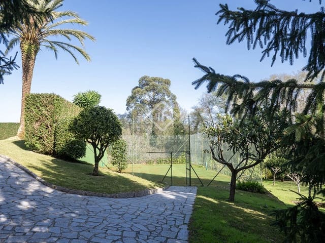 5 soveværelse Villa til salg i Vilagarcía de Arousa med swimmingpool garage - € 880.000 (Ref: 8214711)