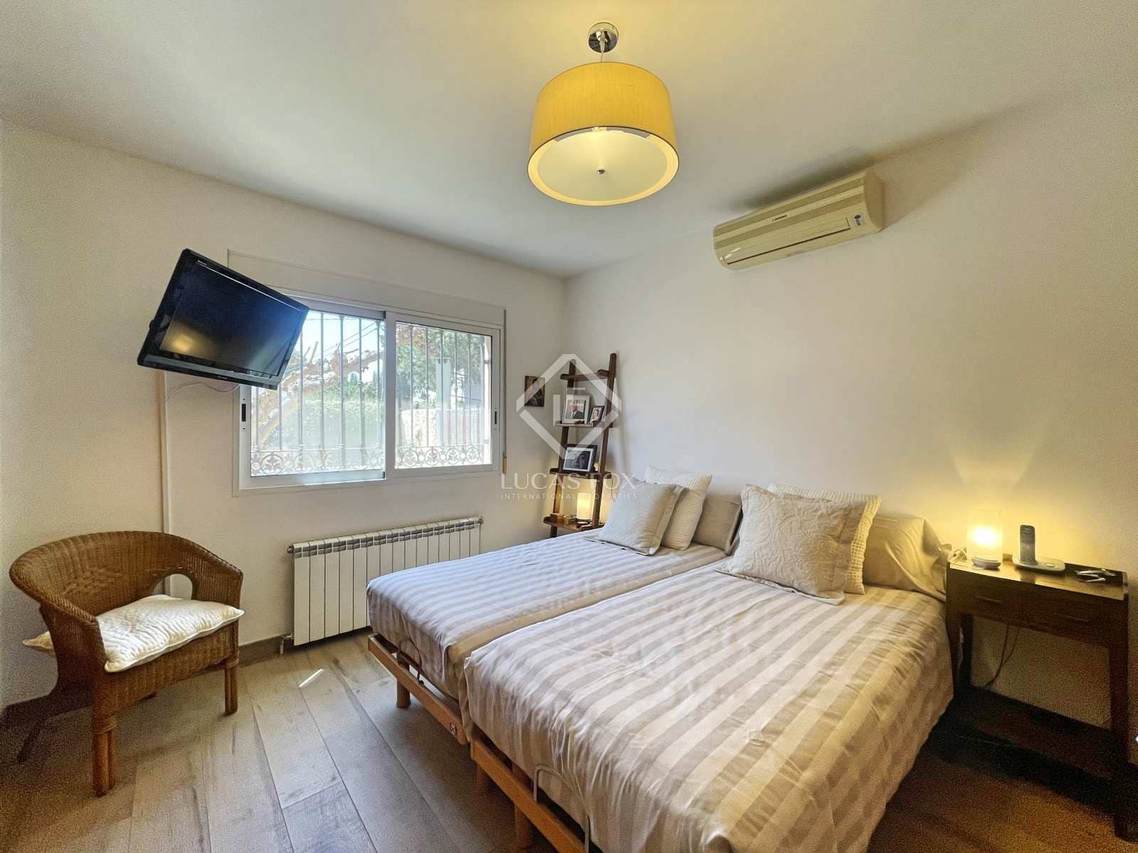 4 slaapkamer Villa te koop in San Juan de Alicante / Sant Joan d'Alacant met zwembad garage - € 749.000 (Ref: 8215308)