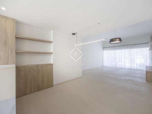 4 bedroom Villa for rent in Burjassot with pool - € 3,800 (Ref: 8220835)