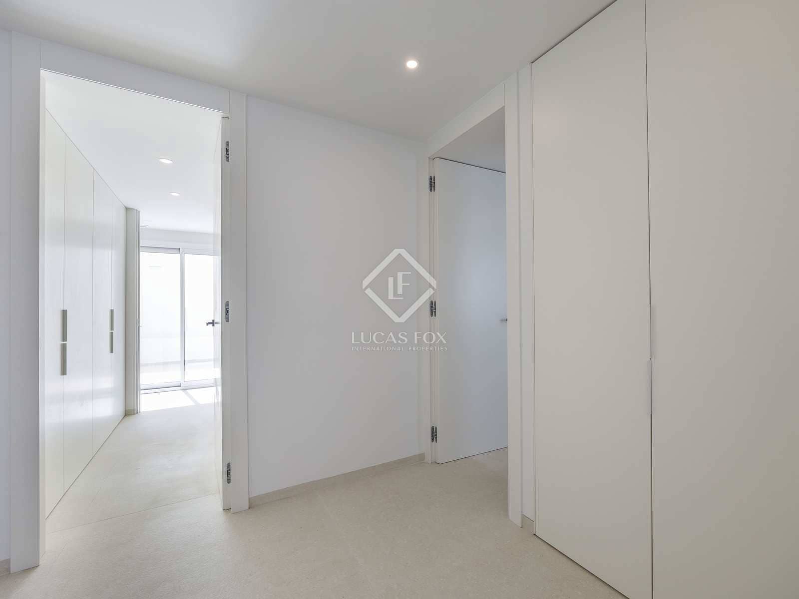 4 bedroom Villa for rent in Burjassot with pool - € 3,800 (Ref: 8220835)