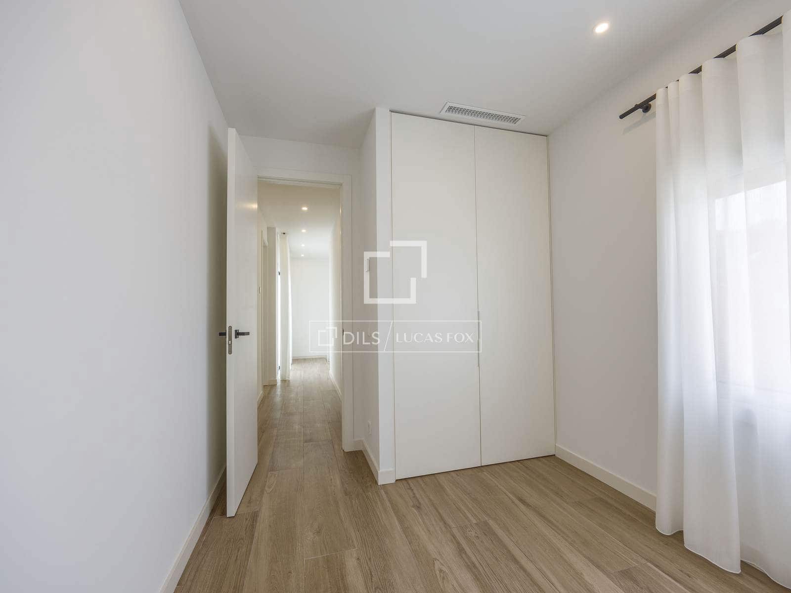 4 bedroom Villa for rent in Burjassot with pool - € 3,800 (Ref: 8220835)