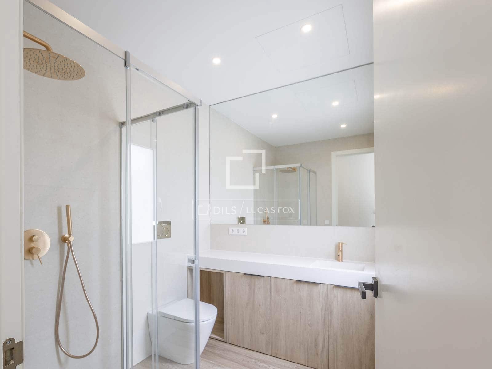 4 bedroom Villa for rent in Burjassot with pool - € 3,800 (Ref: 8220835)