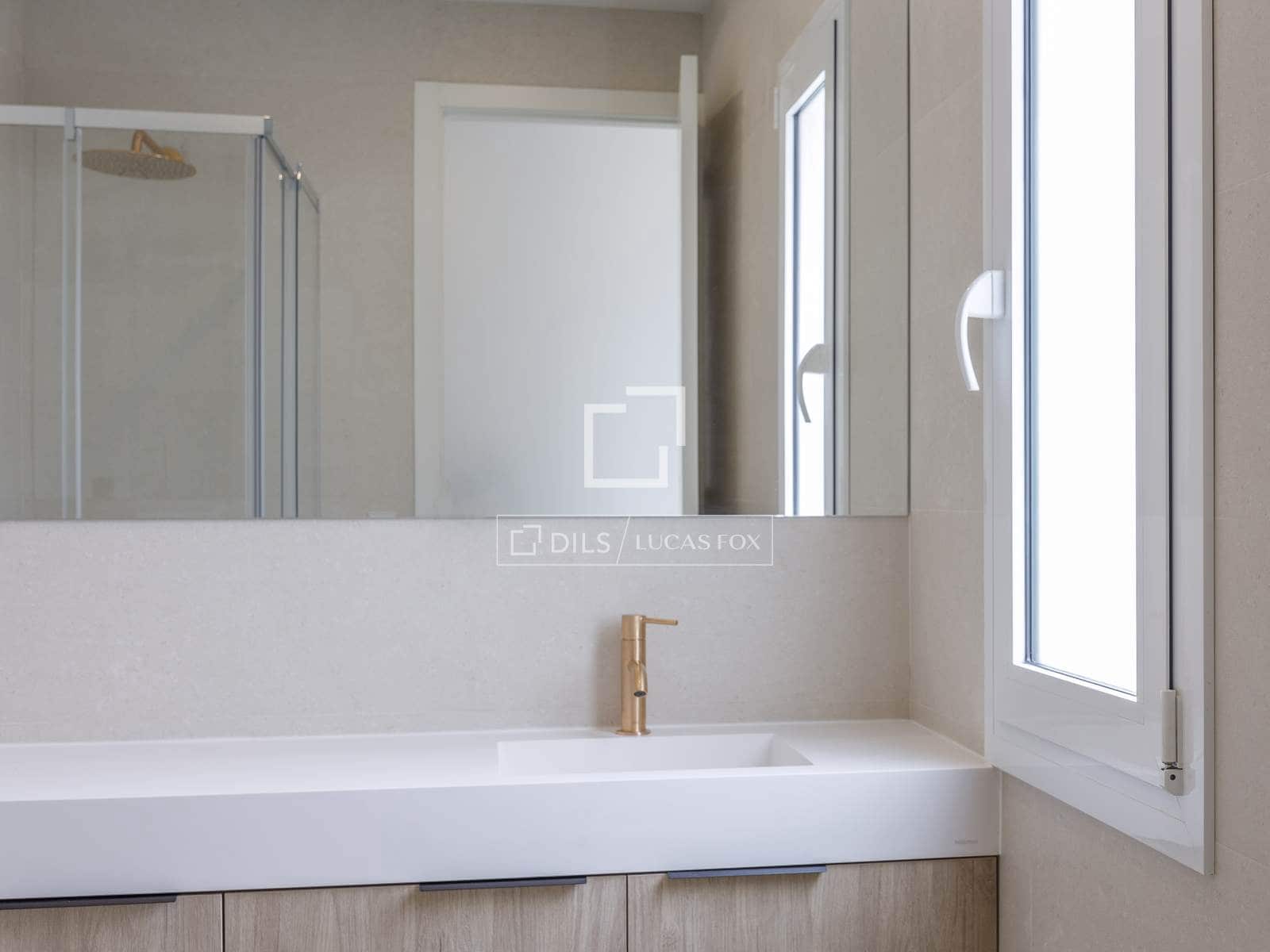 4 bedroom Villa for rent in Burjassot with pool - € 3,800 (Ref: 8220835)