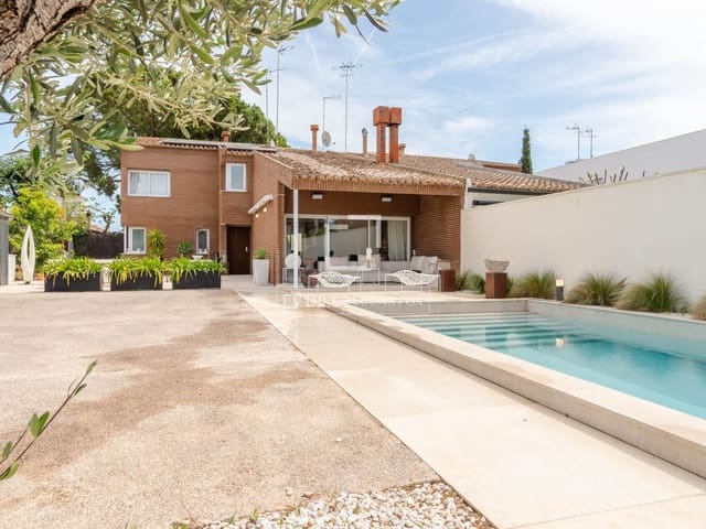 4 makuuhuone Huvila vuokrattavana paikassa Burjassot mukana uima-altaan - 3 800 € (Ref: 8220835)