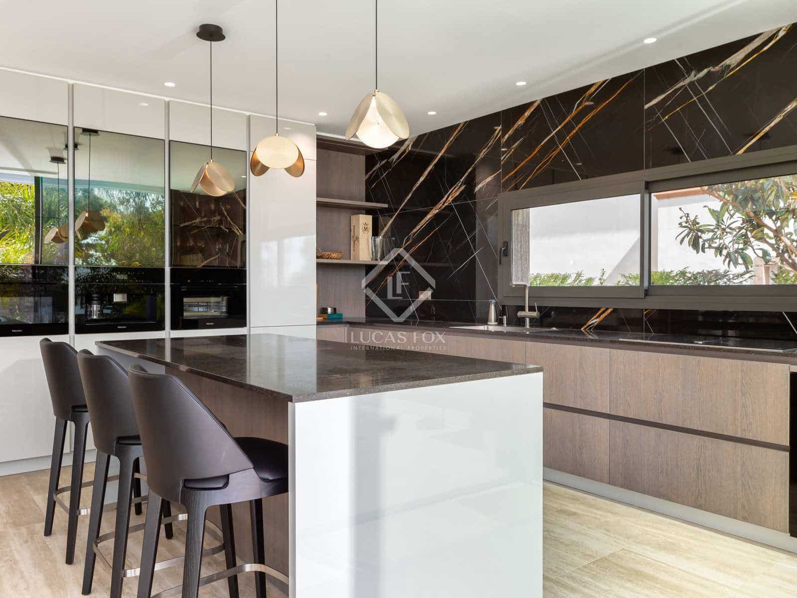 4 quarto Moradia para venda em Blanes com piscina garagem - 3 950 000 € (Ref: 8221079)