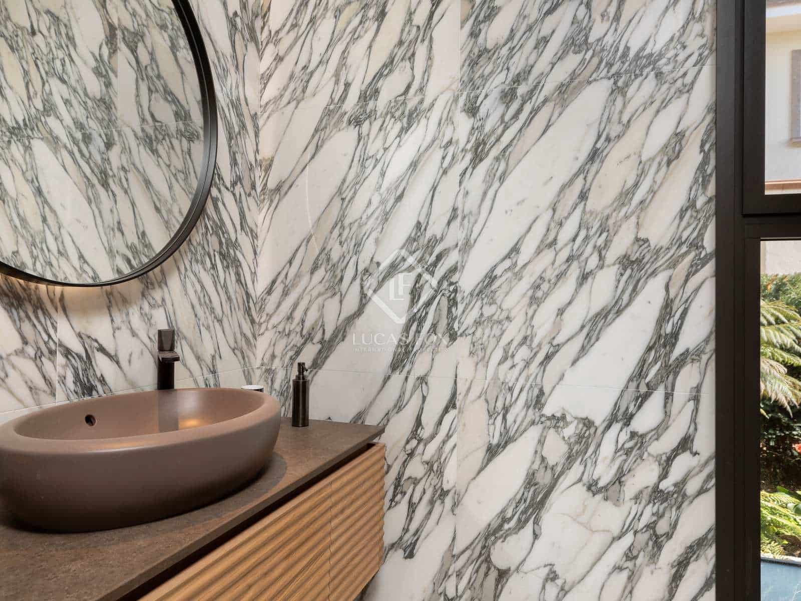 4 quarto Moradia para venda em Blanes com piscina garagem - 3 950 000 € (Ref: 8221079)