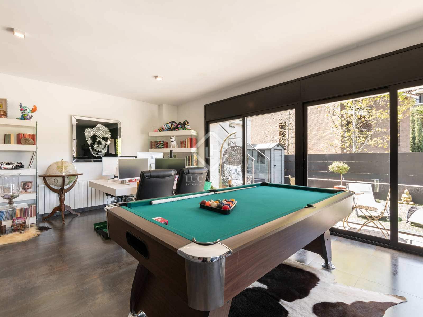 6 bedroom Villa for sale in Sant Cugat del Valles with pool garage - € 2,550,000 (Ref: 8223710)