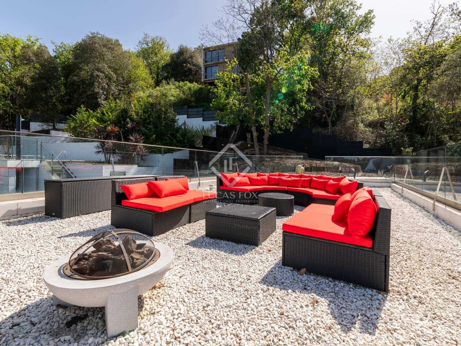 6 bedroom Villa for sale in Sant Cugat del Valles with pool garage - € 2,550,000 (Ref: 8223710)