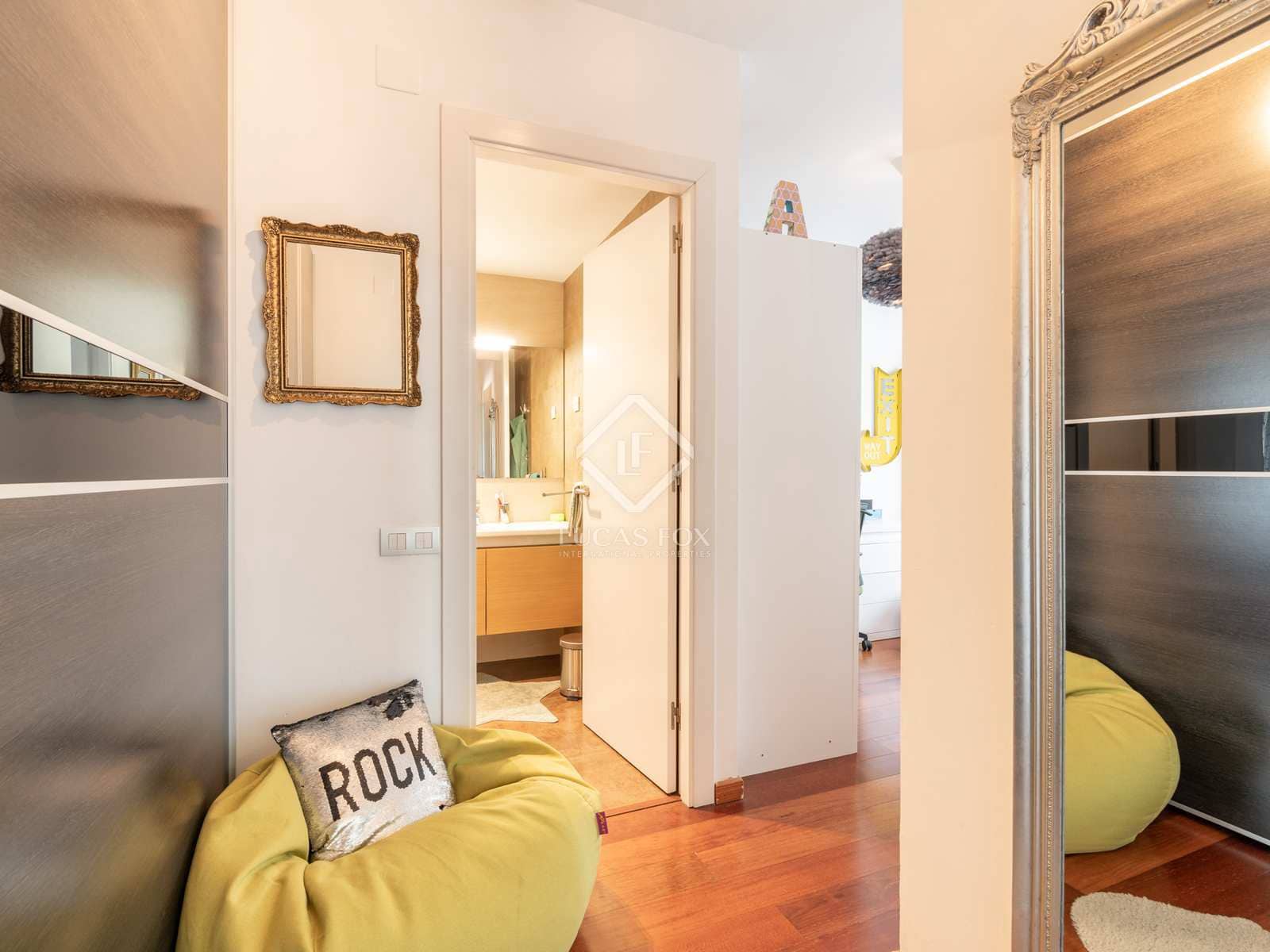 6 bedroom Villa for sale in Sant Cugat del Valles with pool garage - € 2,550,000 (Ref: 8223710)