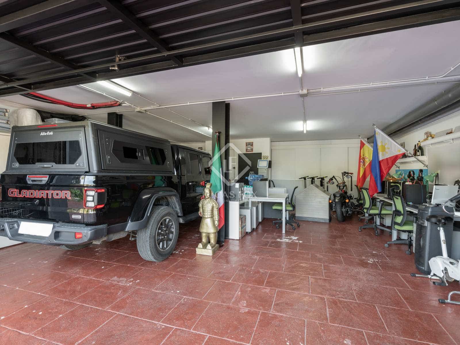 6 bedroom Villa for sale in Sant Cugat del Valles with pool garage - € 2,550,000 (Ref: 8223710)