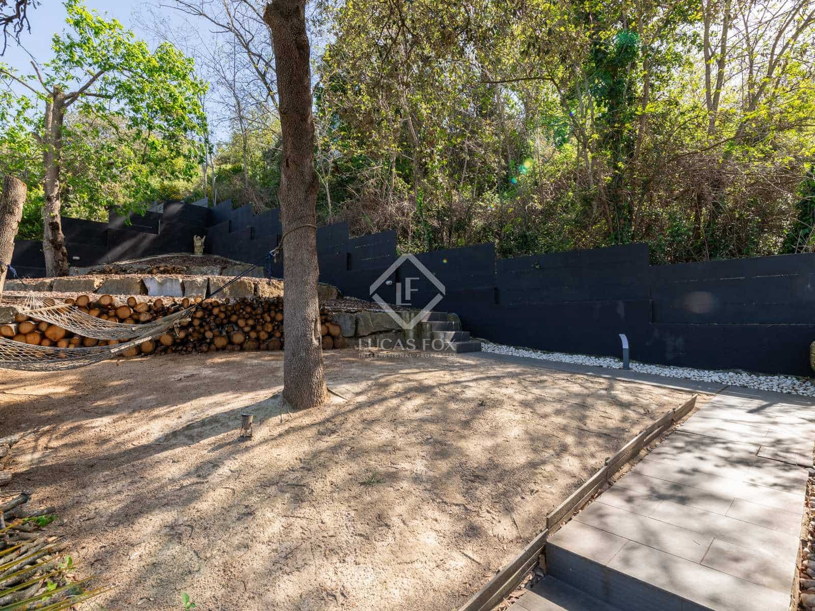 6 bedroom Villa for sale in Sant Cugat del Valles with pool garage - € 2,550,000 (Ref: 8223710)