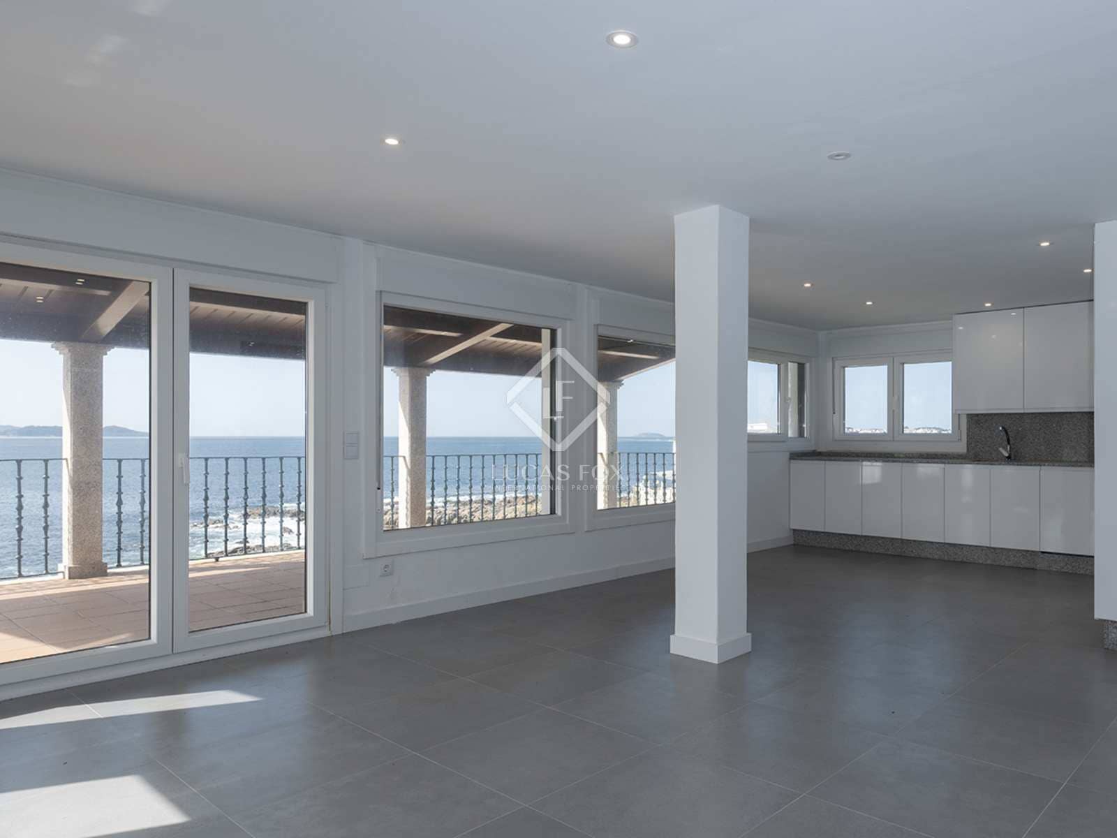 3 soverom Penthouse til salgs i Sanxenxo med garasje - € 830 000 (Ref: 8226702)