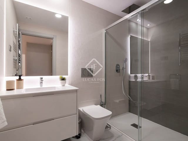 3 soveværelse Lejlighed til salg i Benidorm med swimmingpool garage - € 529.000 (Ref: 8230463)