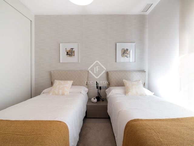 3 soveværelse Lejlighed til salg i Benidorm med swimmingpool garage - € 529.000 (Ref: 8230463)