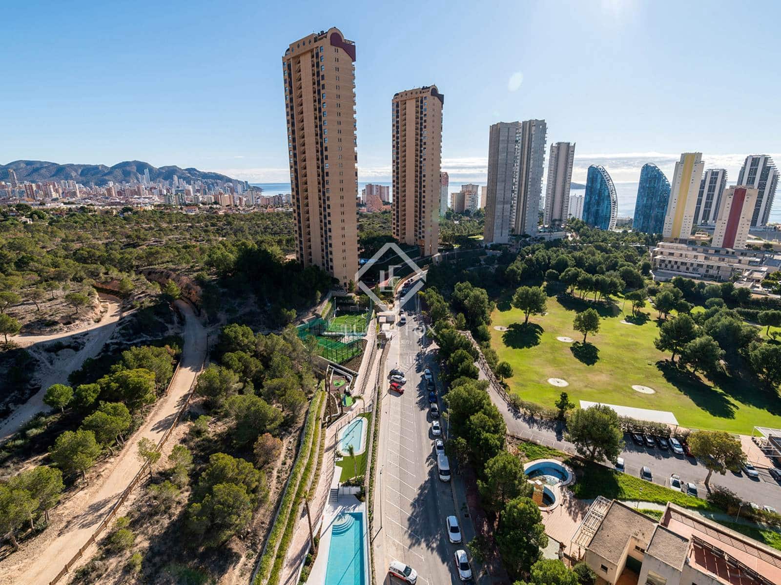 3 soveværelse Lejlighed til salg i Benidorm med swimmingpool garage - € 529.000 (Ref: 8230463)