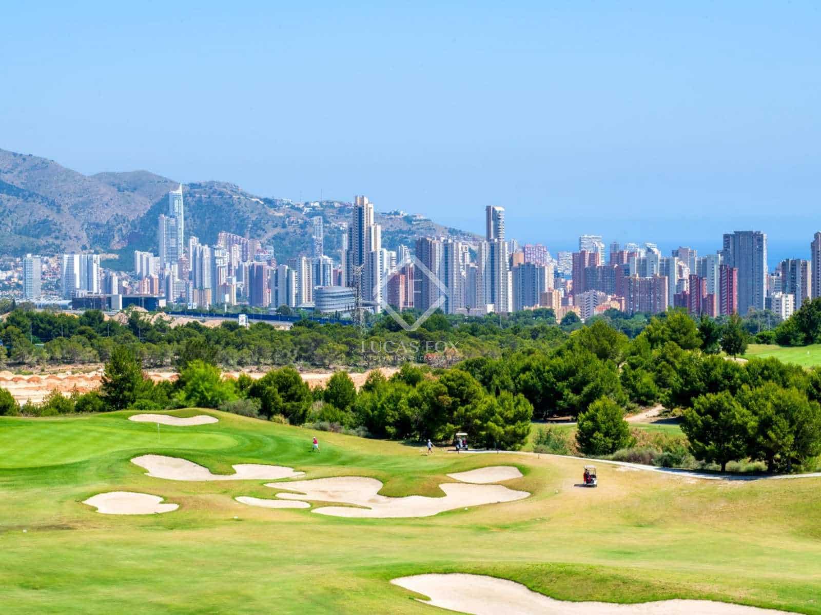 3 soverom Penthouse til salgs i Benidorm med svømmebasseng garasje - € 830 100 (Ref: 8230467)