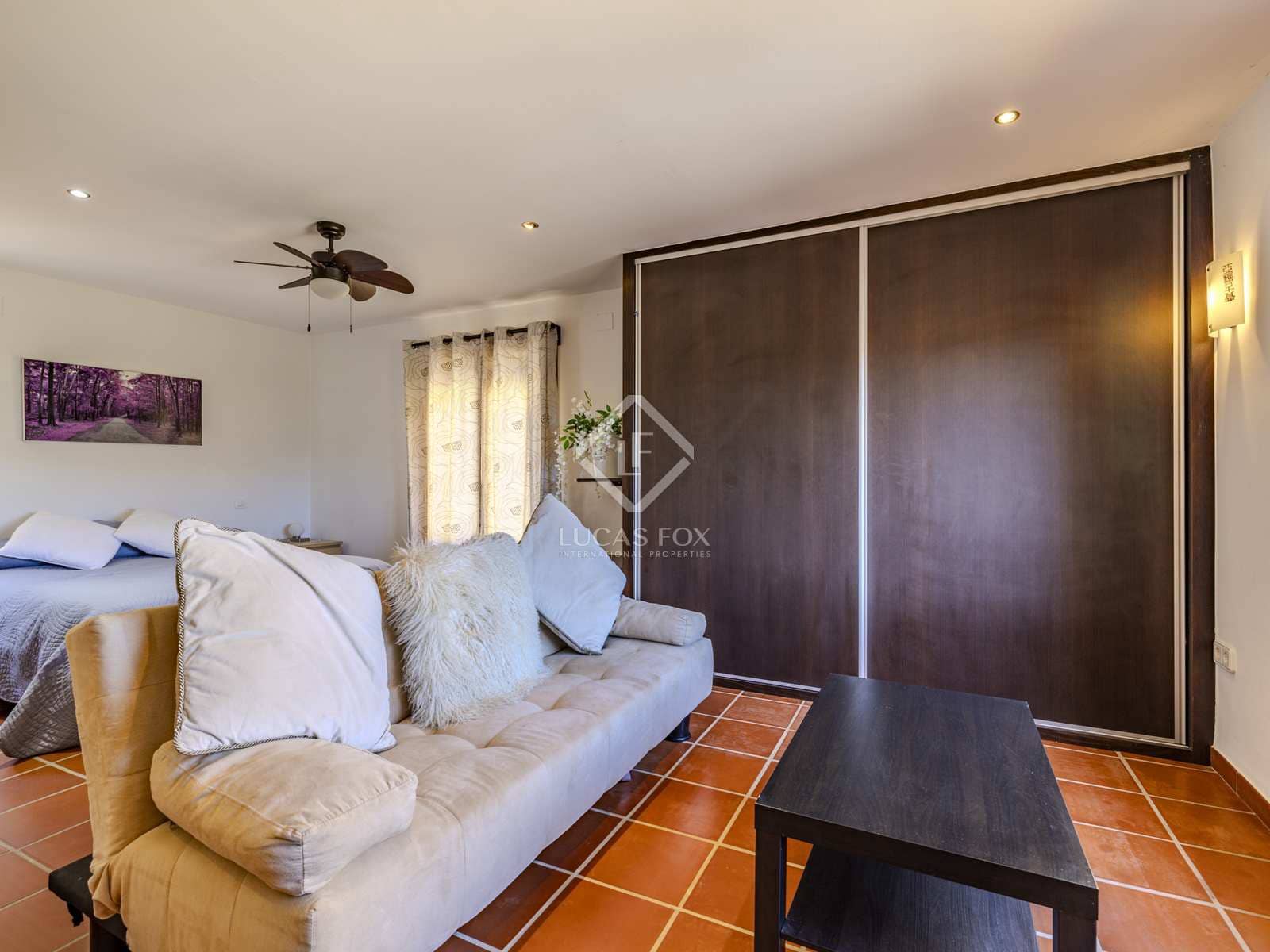 12 bedroom Villa for sale in Jalon / Xalo with pool garage - € 1,115,000 (Ref: 8232458)