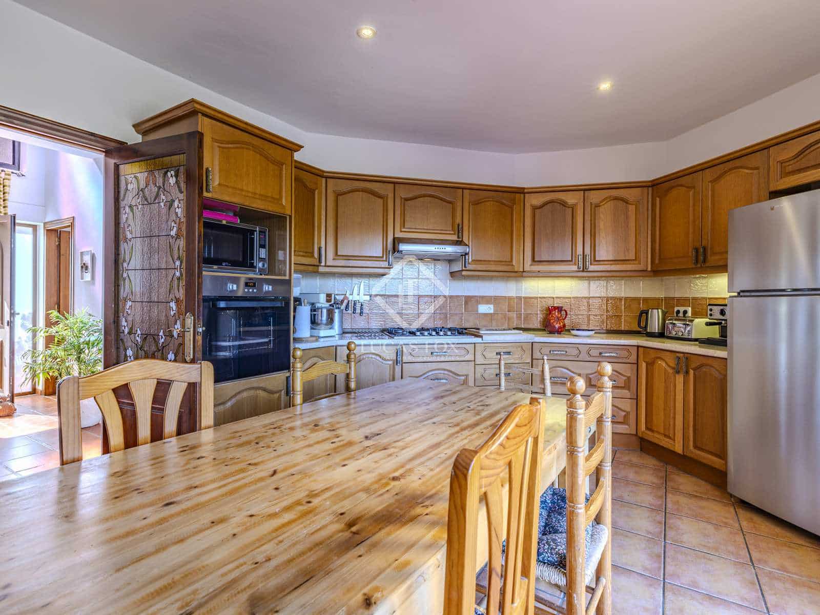 12 bedroom Villa for sale in Jalon / Xalo with pool garage - € 1,115,000 (Ref: 8232458)