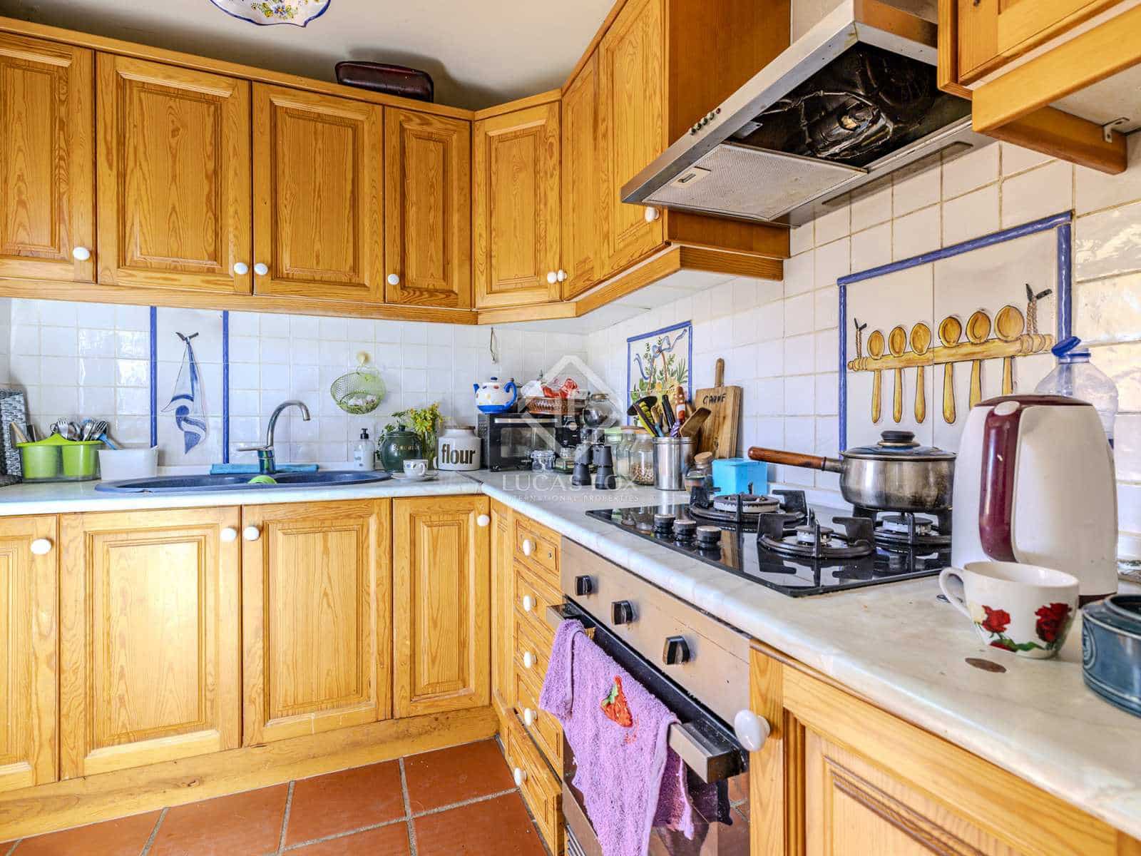 12 bedroom Villa for sale in Jalon / Xalo with pool garage - € 1,115,000 (Ref: 8232458)