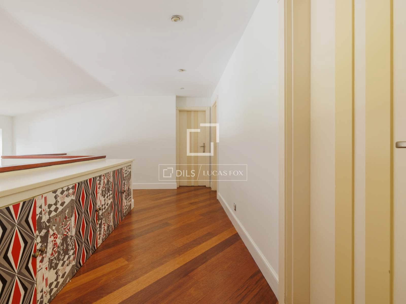 Appartement de 5 chambres à louer à Pozuelo de Alarcon avec piscine garage - 6 500 € (Ref: 8237334)