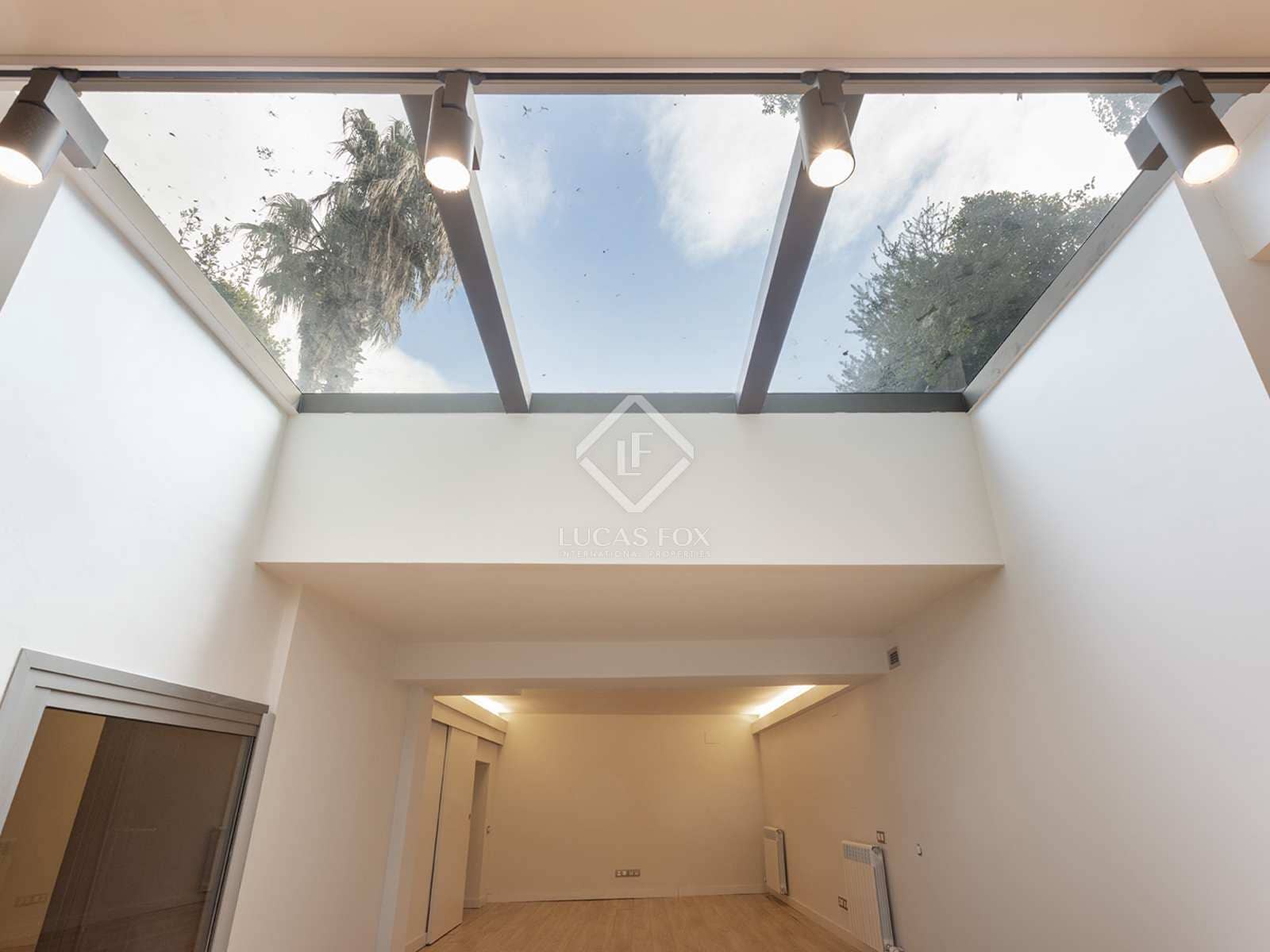 3 sypialnia Apartament na sprzedaż w Miasto Barcelona z garażem - 1 850 000 € (Ref: 8237335)