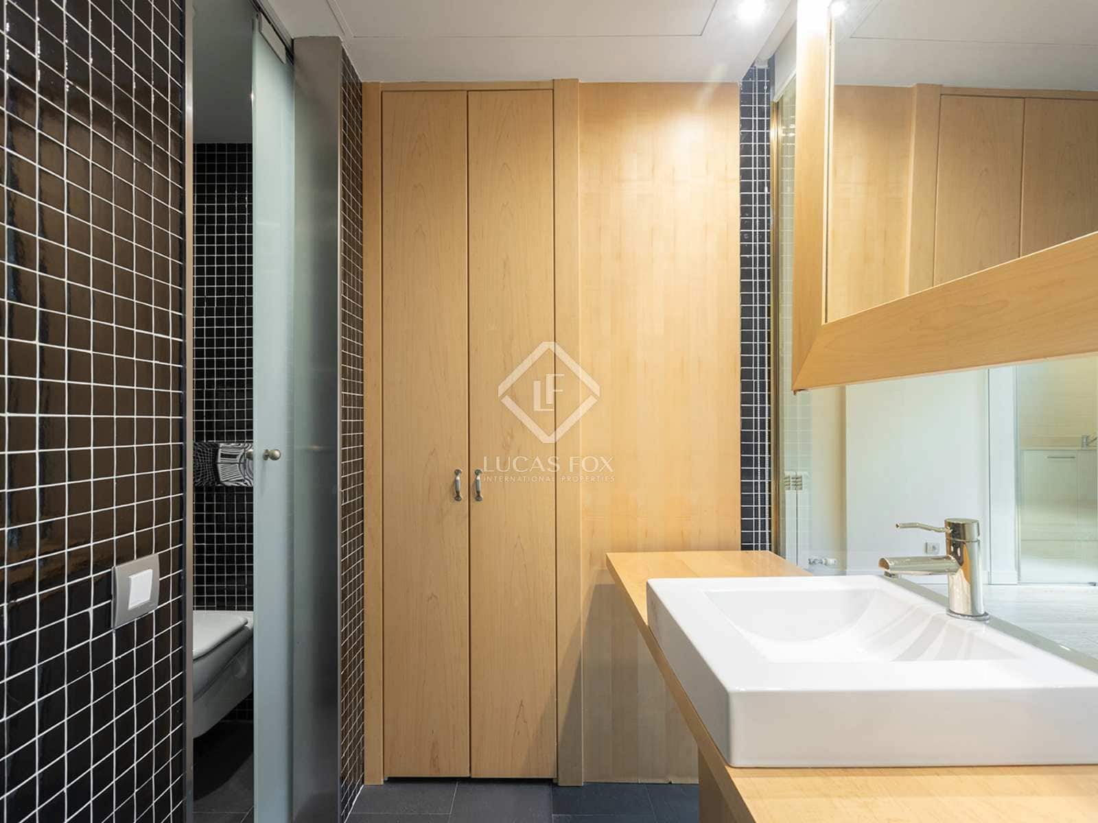 3 sypialnia Apartament na sprzedaż w Miasto Barcelona z garażem - 1 850 000 € (Ref: 8237335)