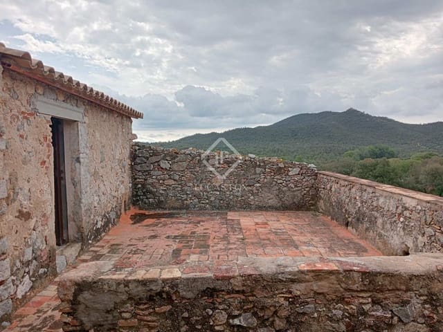 7 sypialnia Finka/Dom wiejski na sprzedaż w Darnius - 900 000 € (Ref: 8237336)