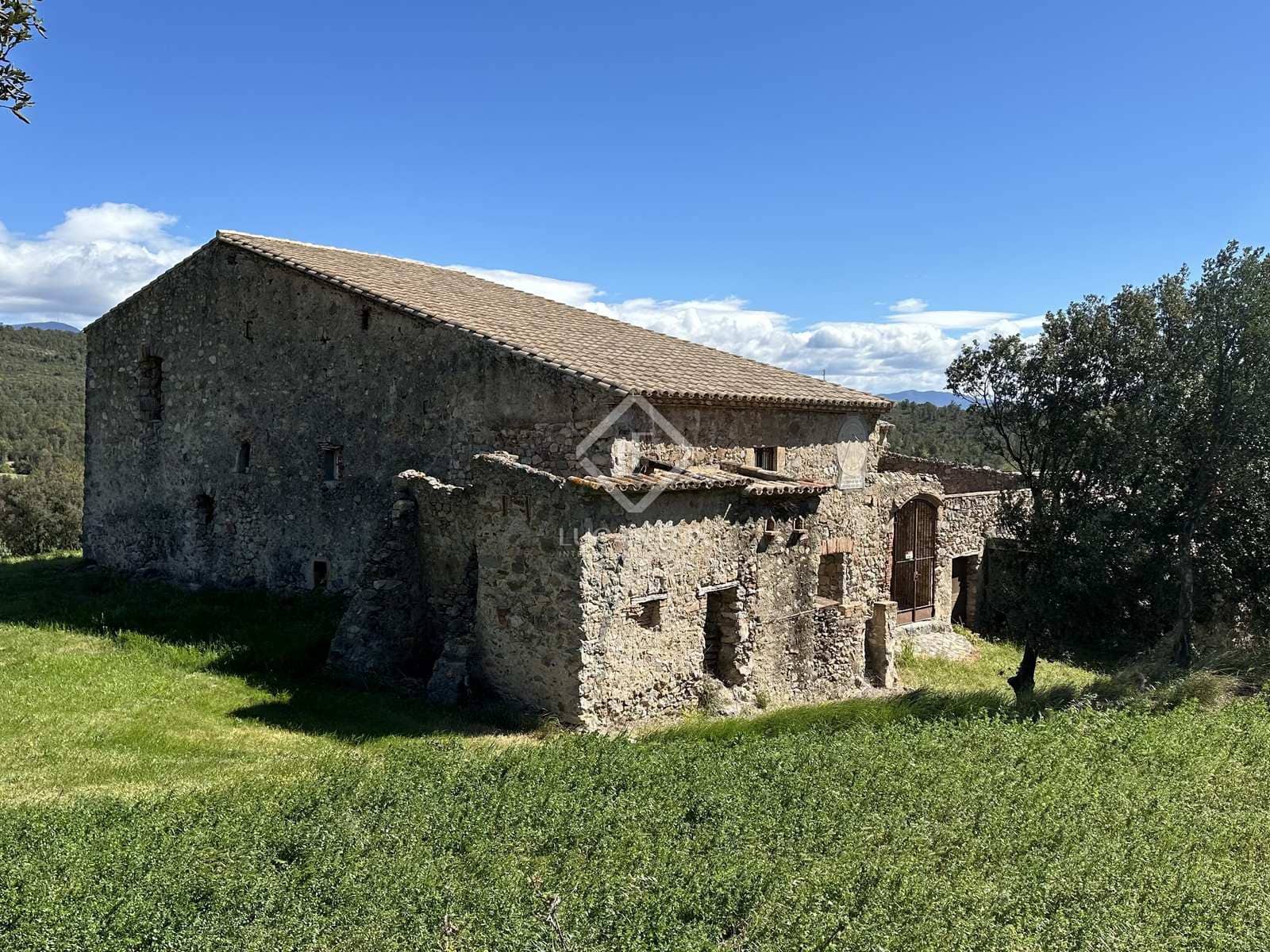 7 soveværelse Finca/Landehus til salg i Darnius - € 900.000 (Ref: 8237336)