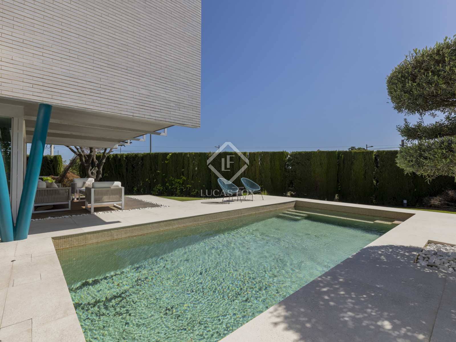 6 soverom Villa til salgs i Boadilla del Monte med svømmebasseng garasje - € 1 595 000 (Ref: 8237588)