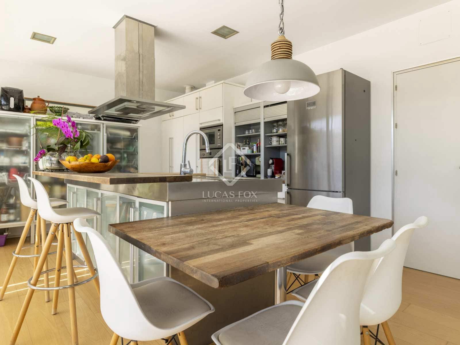 6 soverom Villa til salgs i Boadilla del Monte med svømmebasseng garasje - € 1 595 000 (Ref: 8237588)