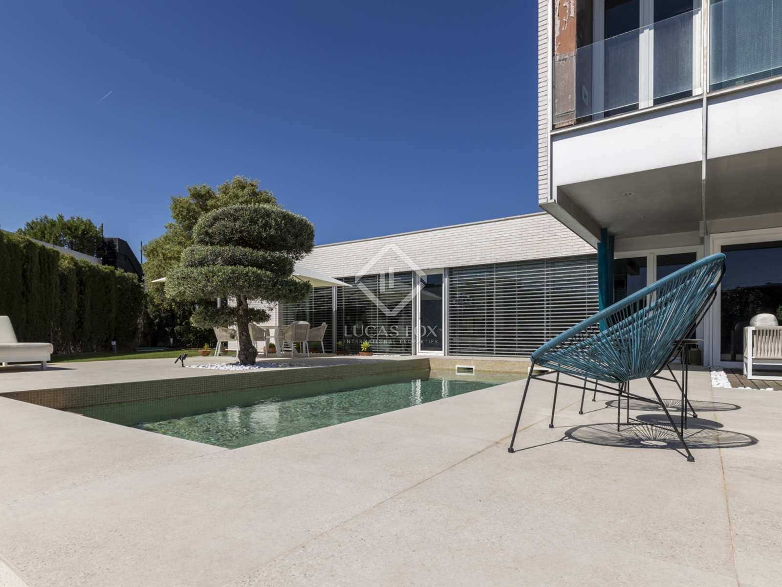 6 soverom Villa til salgs i Boadilla del Monte med svømmebasseng garasje - € 1 595 000 (Ref: 8237588)