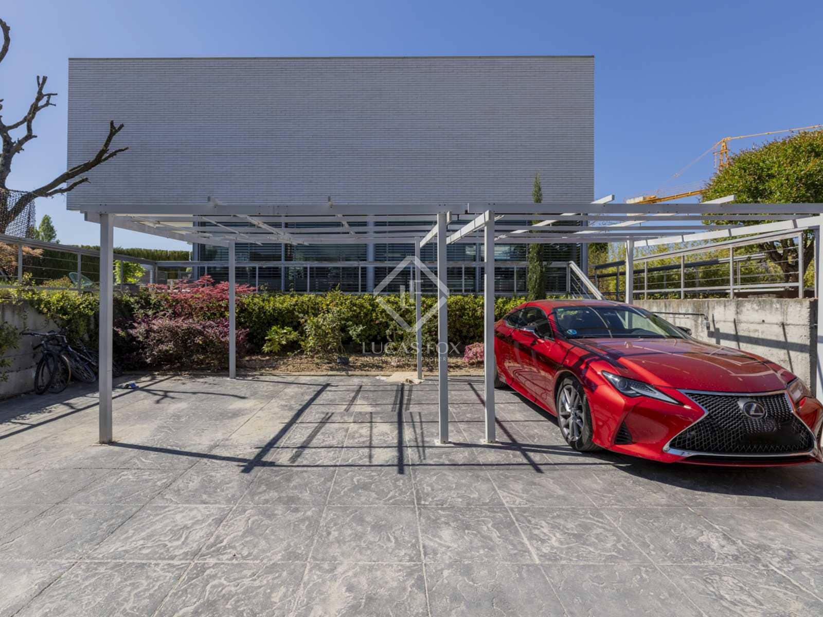 6 soverom Villa til salgs i Boadilla del Monte med svømmebasseng garasje - € 1 595 000 (Ref: 8237588)