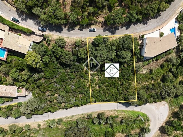 Tontti myytävänä paikassa Platja d'Aro, Castell-Platja d'Aro - 130 000 € (Ref: 8240553)