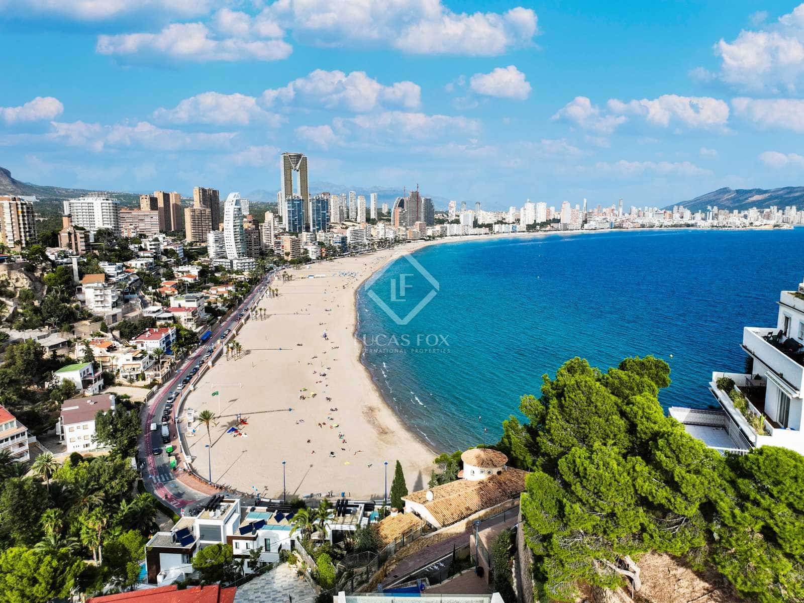 3 soveværelse Lejlighed til salg i Benidorm med swimmingpool garage - € 913.000 (Ref: 8241169)