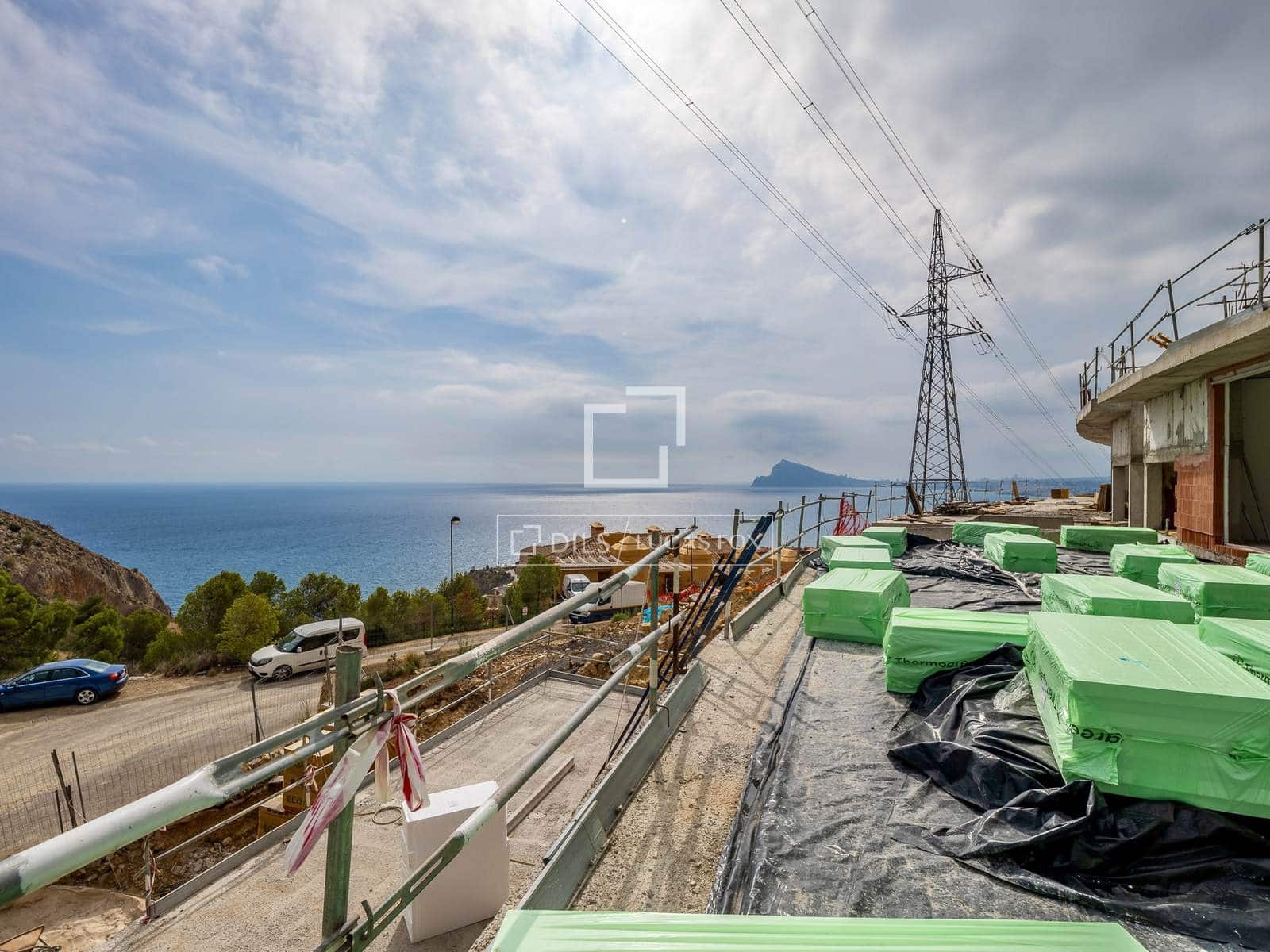 2 bedroom Apartment for sale in Altea with pool garage - € 549,000 (Ref: 8241170)