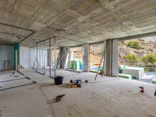 2 bedroom Apartment for sale in Altea with pool garage - € 549,000 (Ref: 8241170)