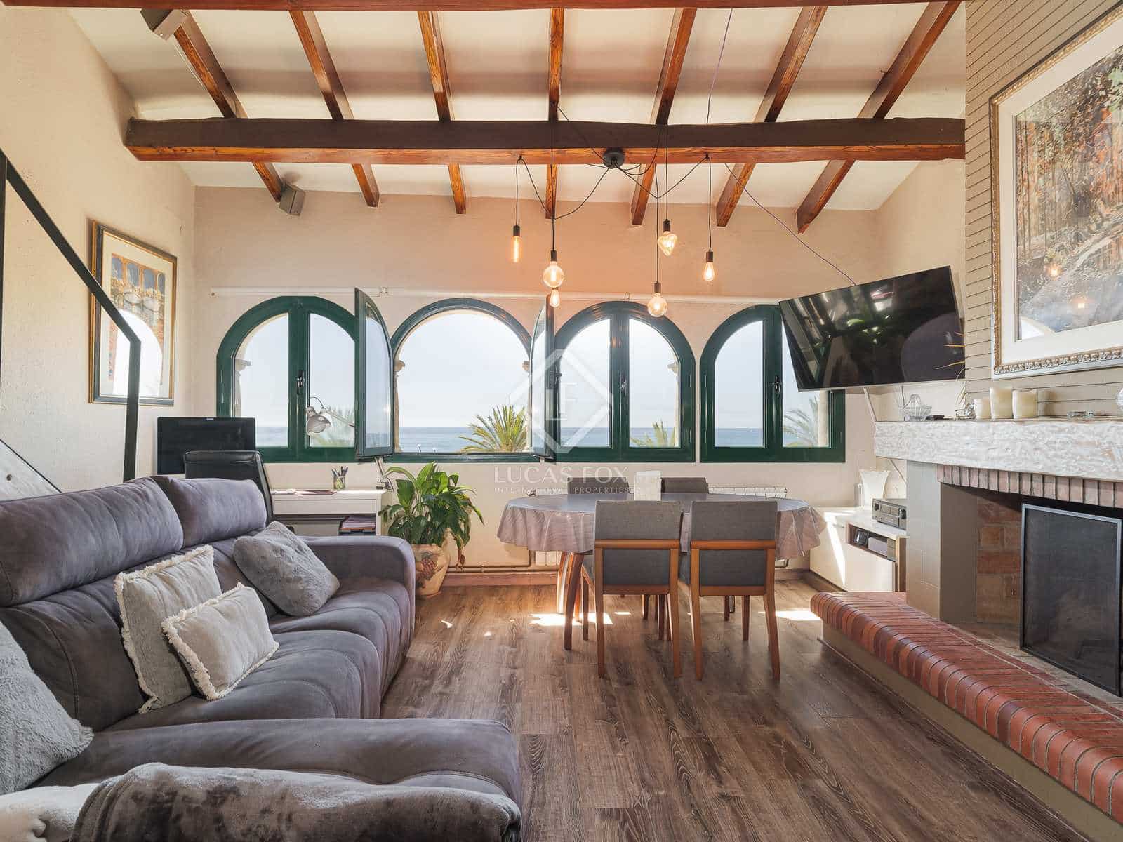 6 quarto Moradia para venda em El Masnou - 1 100 000 € (Ref: 8241173)