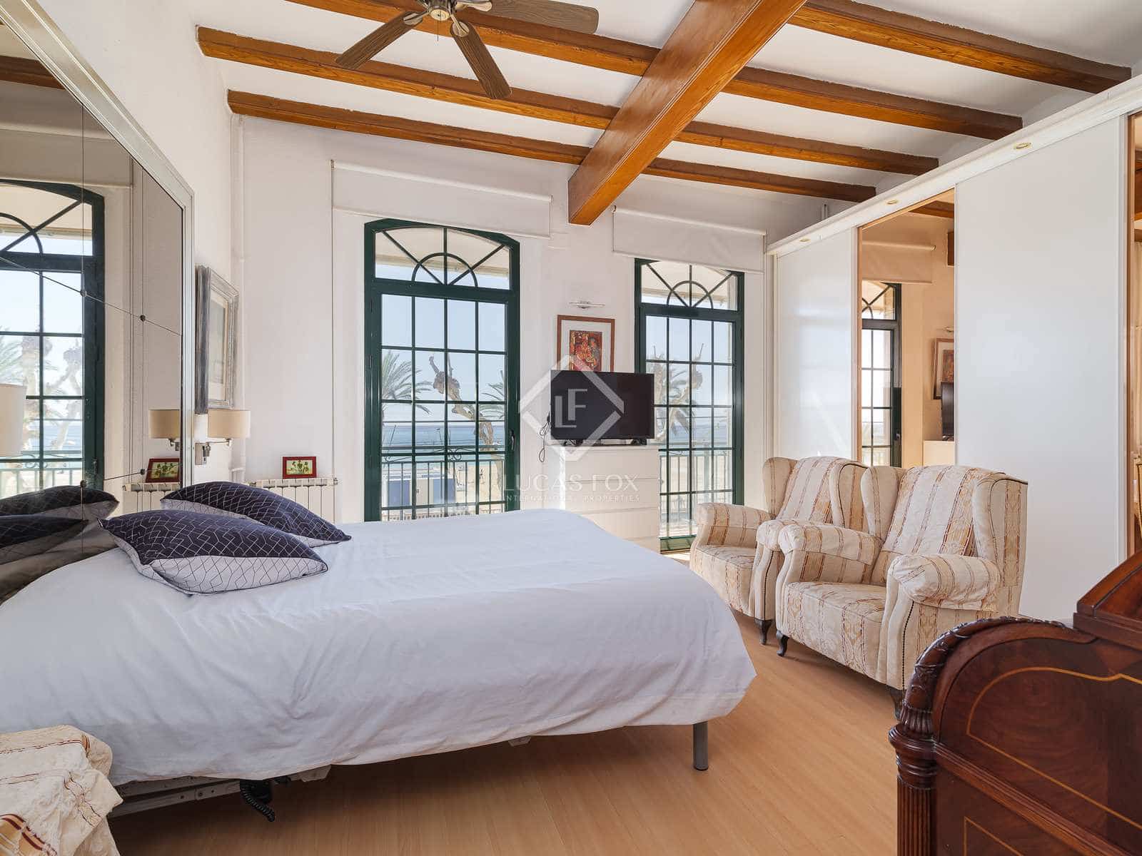 6 quarto Moradia para venda em El Masnou - 1 100 000 € (Ref: 8241173)