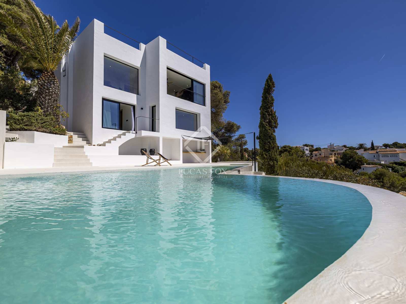 4 Zimmer Villa zu verkaufen in Javea / Xabia mit Pool Garage - 1.490.000 € (Ref: 8241508)