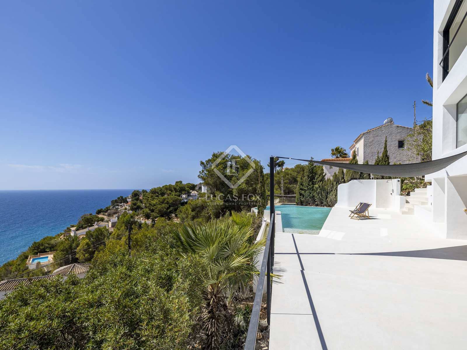 4 Zimmer Villa zu verkaufen in Javea / Xabia mit Pool Garage - 1.490.000 € (Ref: 8241508)