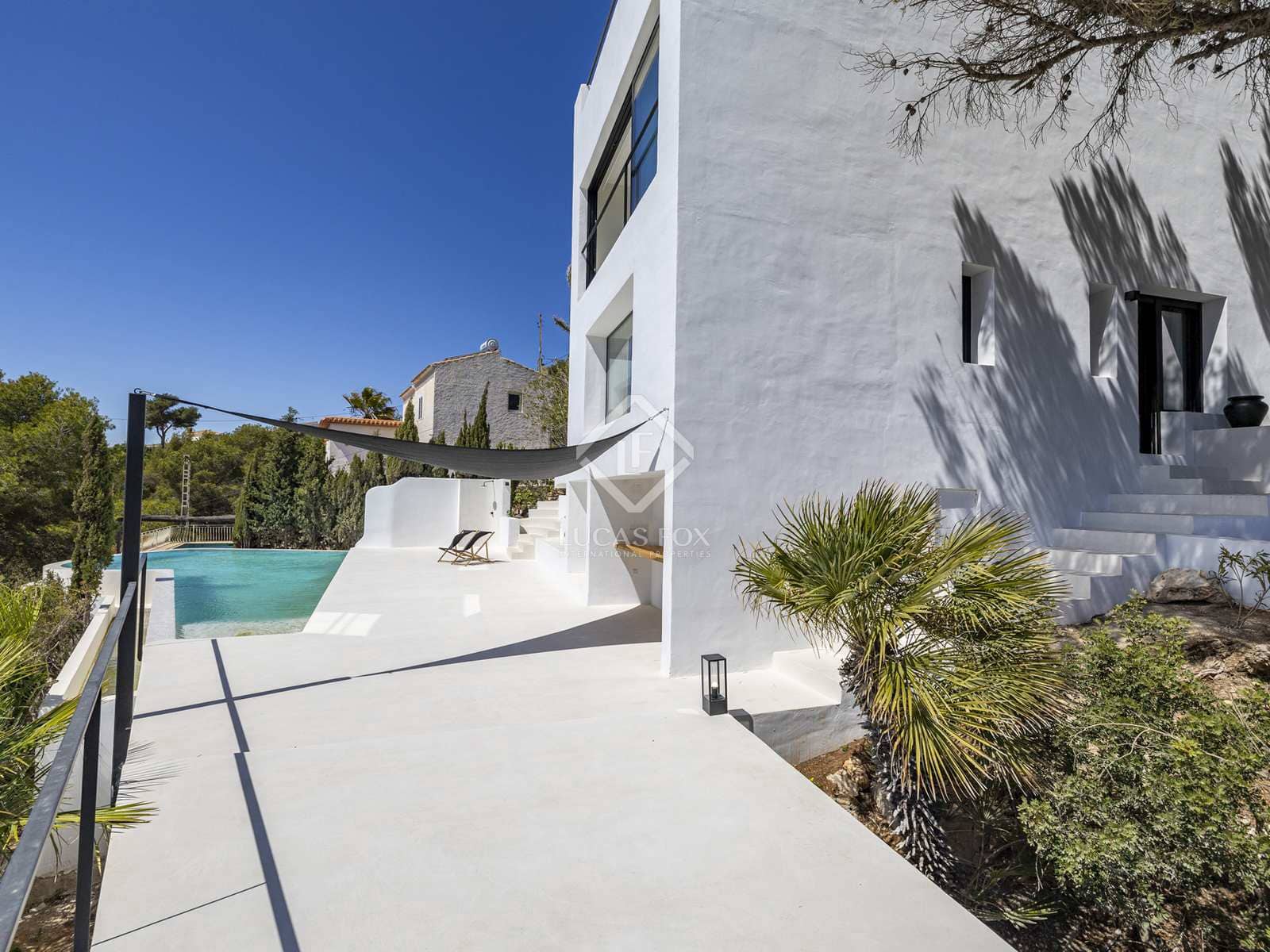 4 Zimmer Villa zu verkaufen in Javea / Xabia mit Pool Garage - 1.490.000 € (Ref: 8241508)