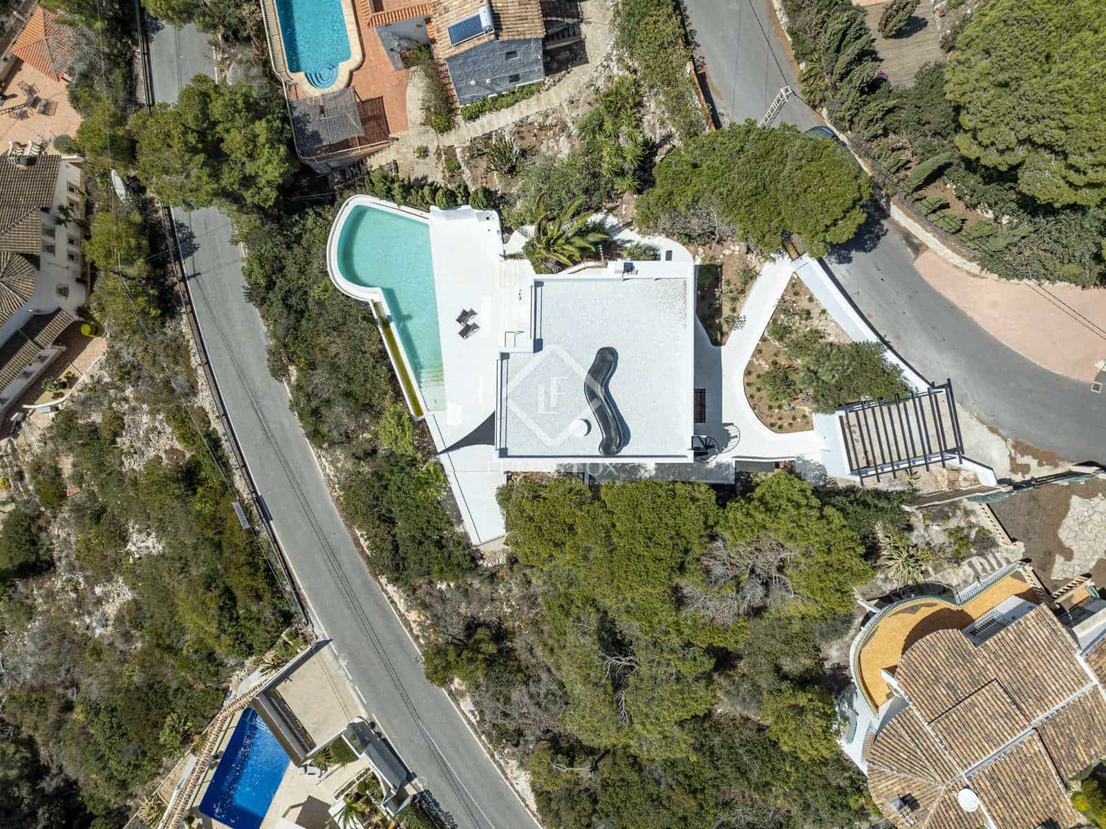 4 Zimmer Villa zu verkaufen in Javea / Xabia mit Pool Garage - 1.490.000 € (Ref: 8241508)