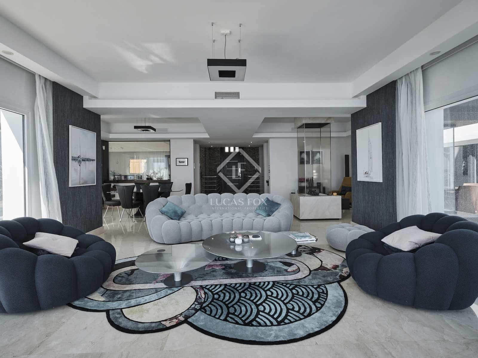 5 soverom Villa til salgs i Manilva med svømmebasseng garasje - € 3 295 000 (Ref: 8242695)