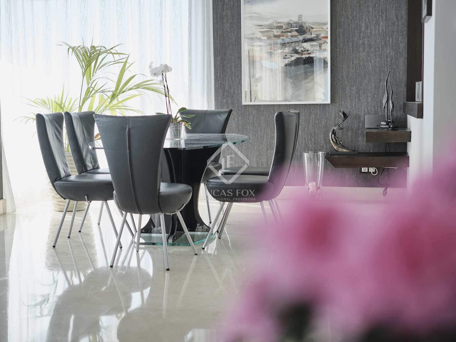 5 soverom Villa til salgs i Manilva med svømmebasseng garasje - € 3 295 000 (Ref: 8242695)